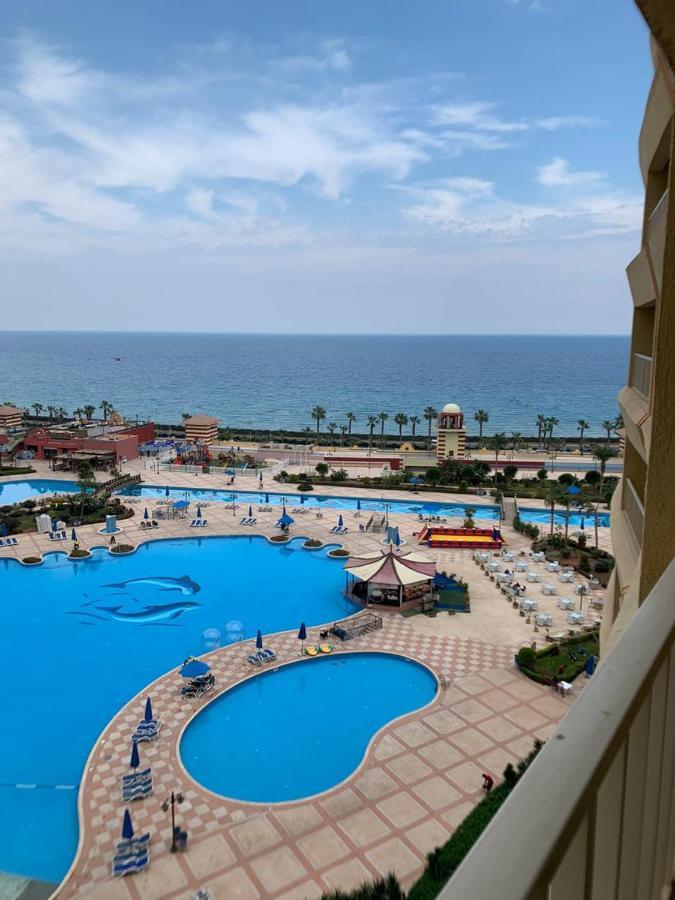 Porto Sokhna Pyramids Apartments With Sea View Families Only Ain Sukhna Exterior foto