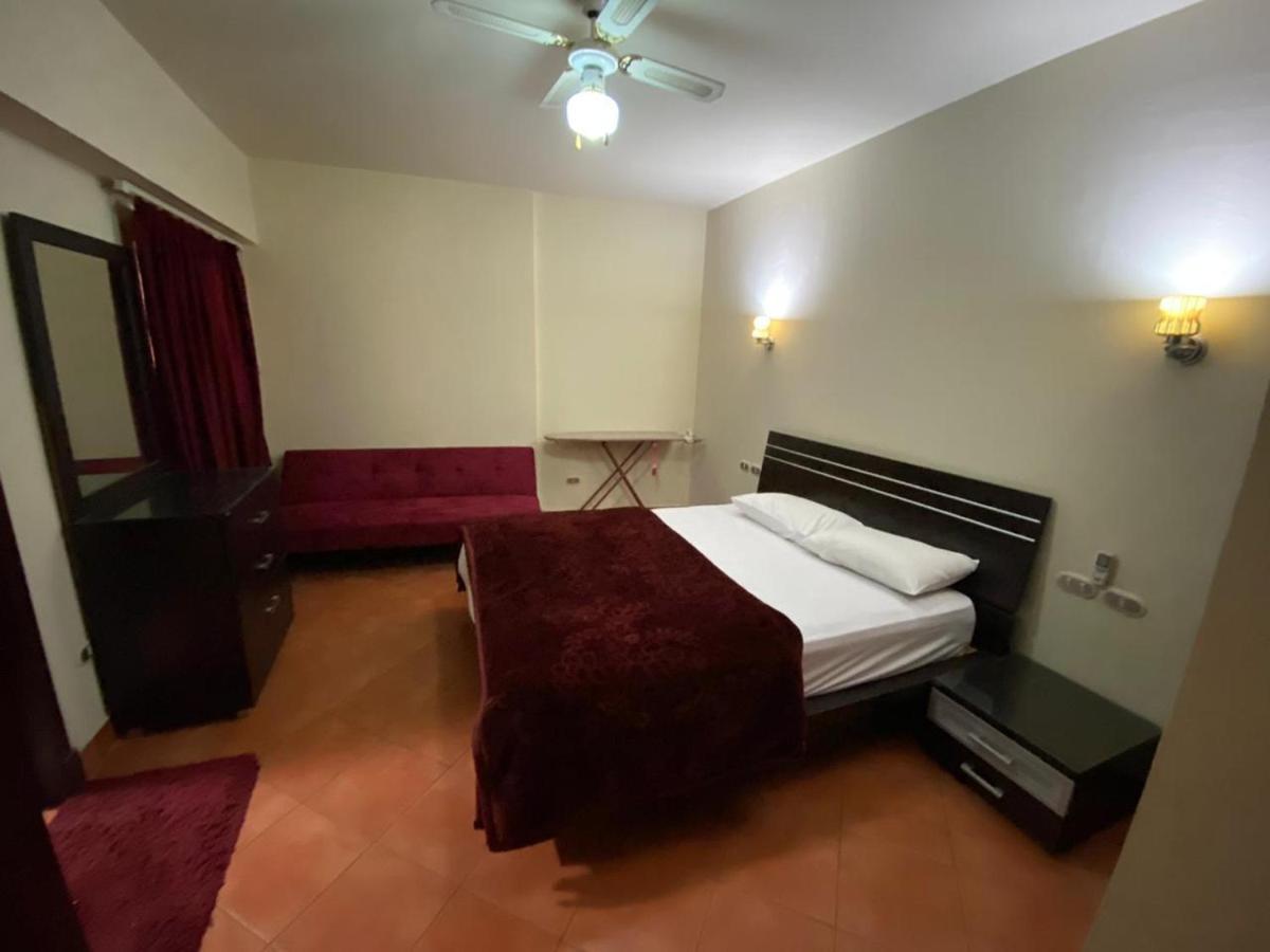 Porto Sokhna Pyramids Apartments With Sea View Families Only Ain Sukhna Exterior foto