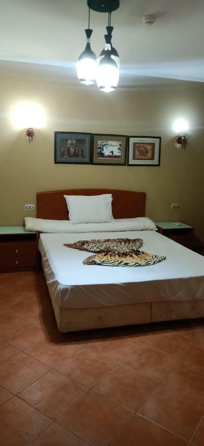 Porto Sokhna Pyramids Apartments With Sea View Families Only Ain Sukhna Exterior foto